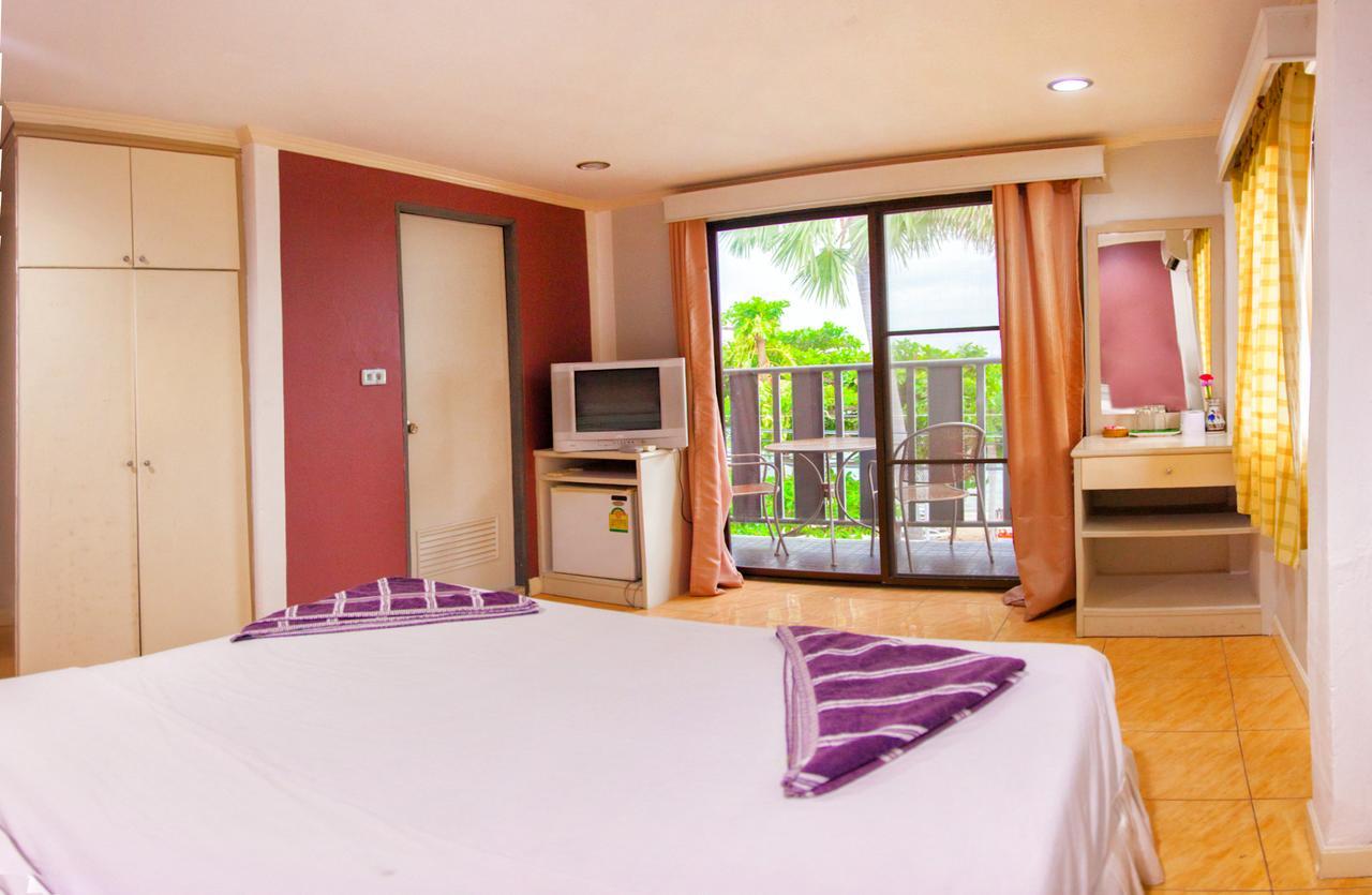 G.I Lodge Jomtien Beach Esterno foto